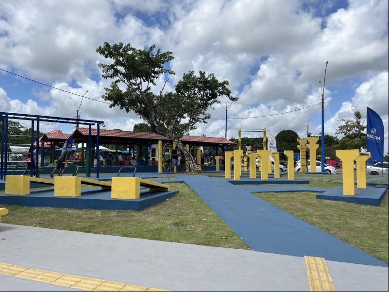 População de Mosqueiro ganha escola e praça reformadas