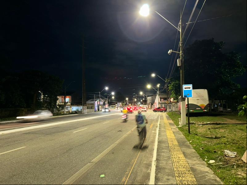 Av. Padre Bruno Sechi é modernizada com 40 pontos de luz